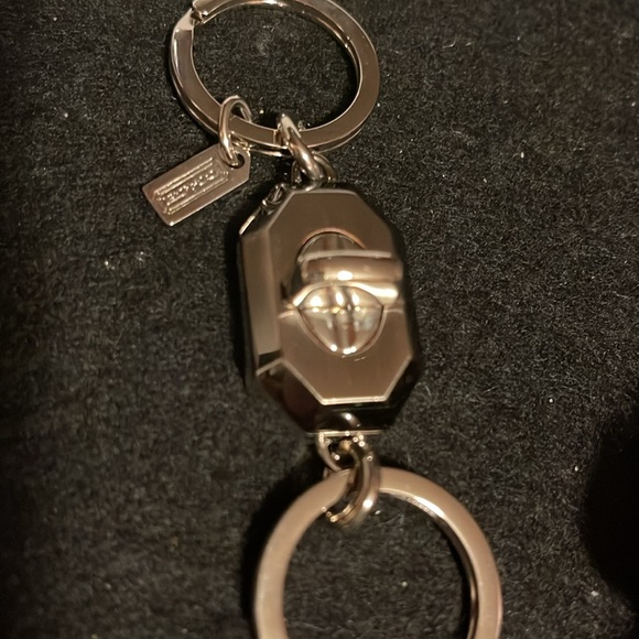 Coach Valet Keychain - Picture 3 of 8